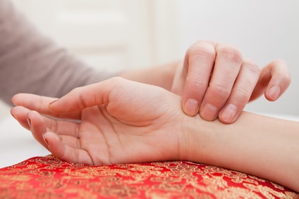 Chicago Acupuncturist: How to Find the Right Person for You